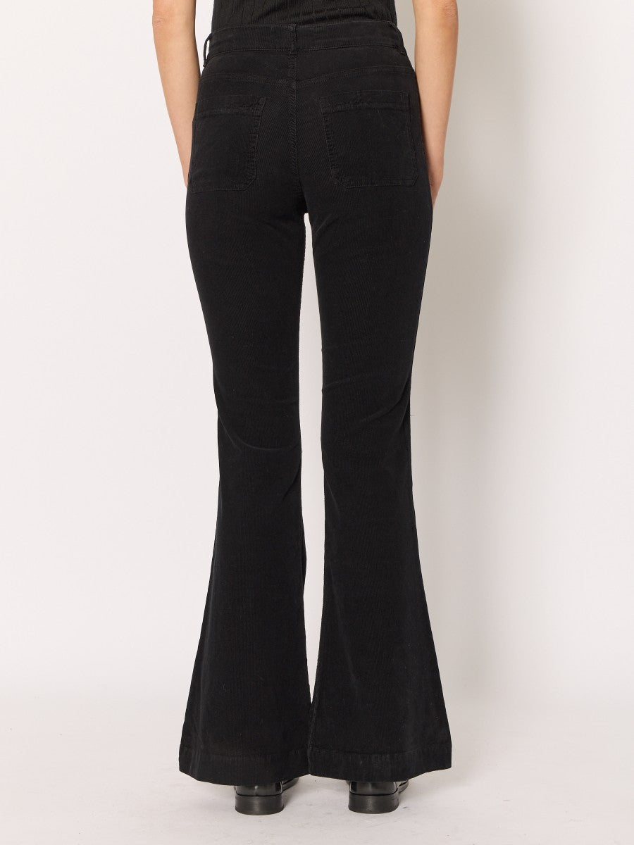Flared jeans w patch pocket BLACK