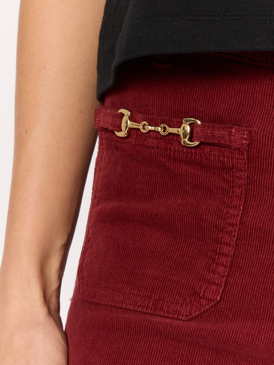 Flared jeans w patch pocket BURGUNDY