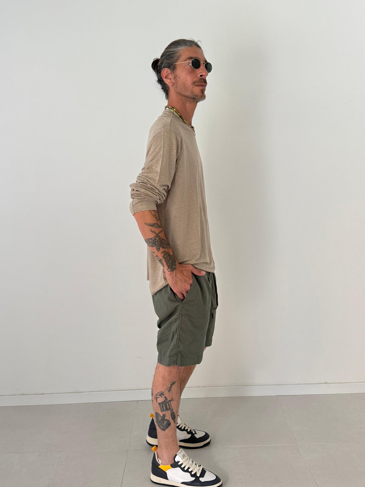 Round neck lond slv SAND