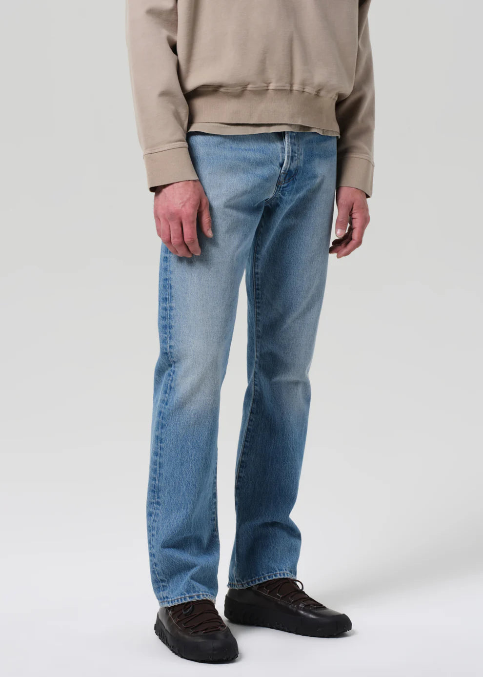 Rigid fifty pant CHRONICLE