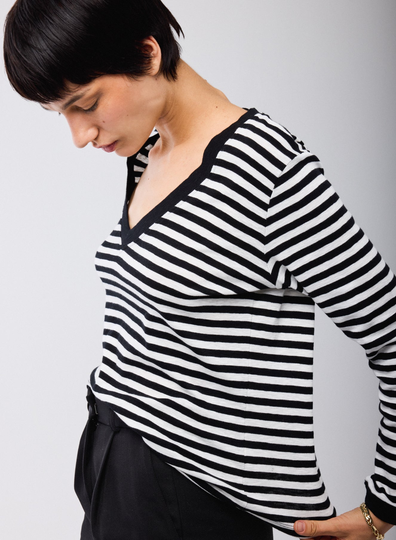 V neck T-shirt BLACK/MILK