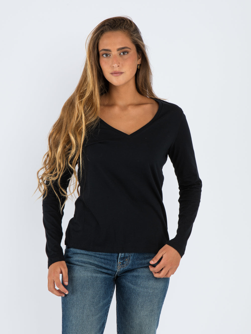 V neck long sleeve tee BLACK