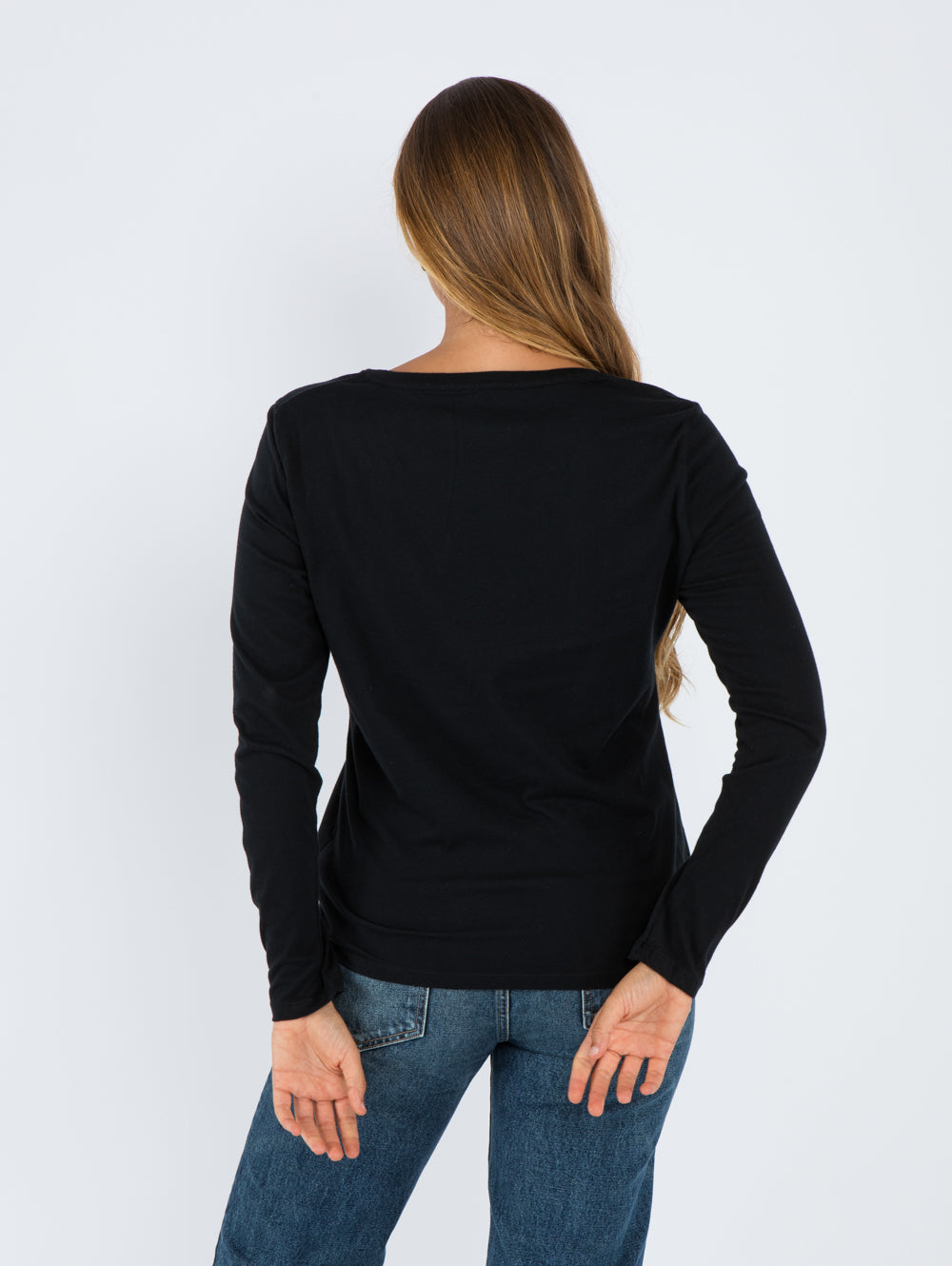 V neck long sleeve tee BLACK