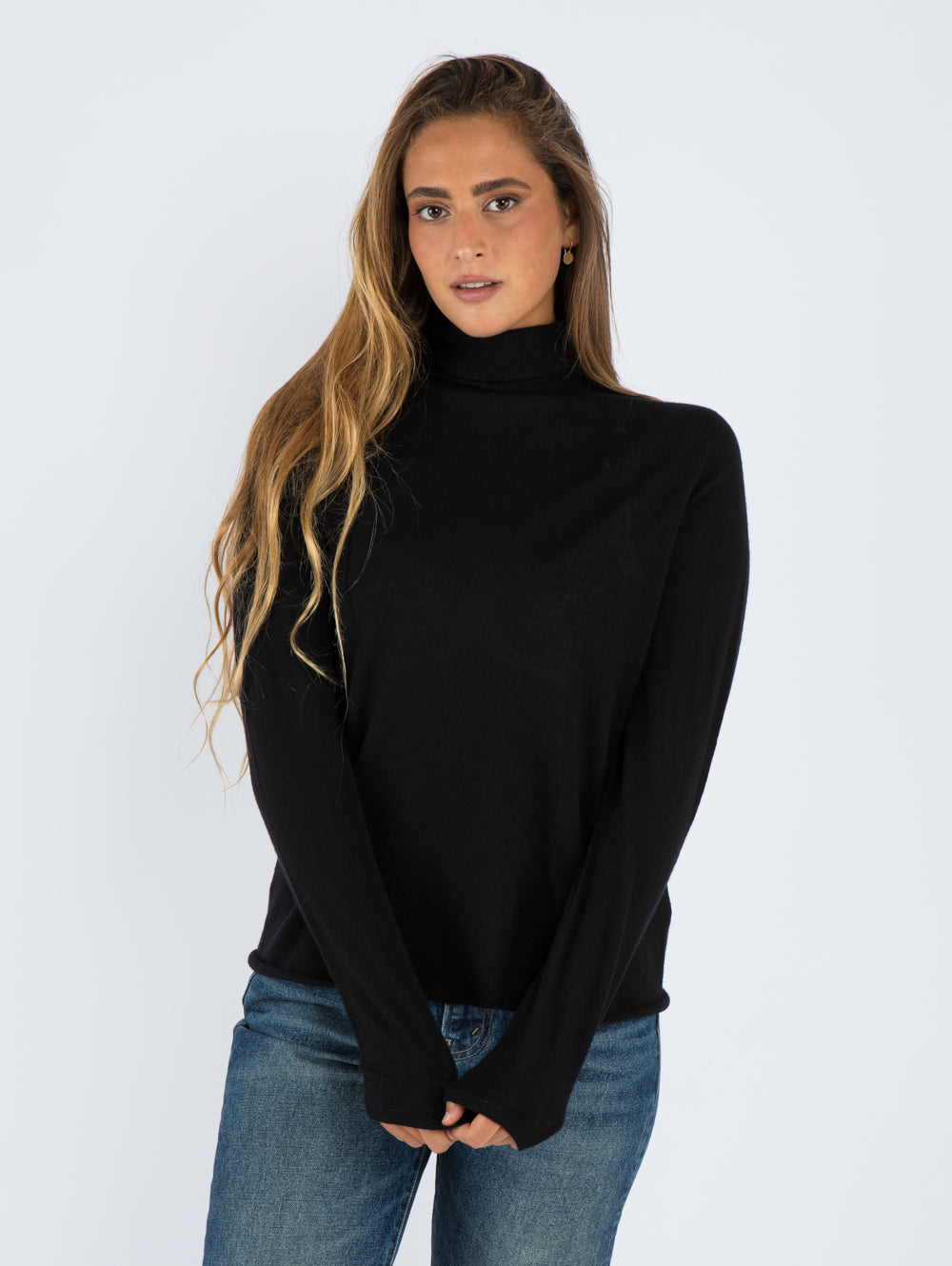 T neck long sleeve BLACK