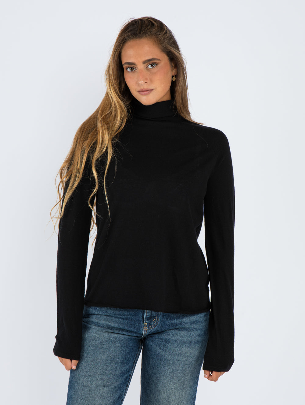 T neck long sleeve BLACK