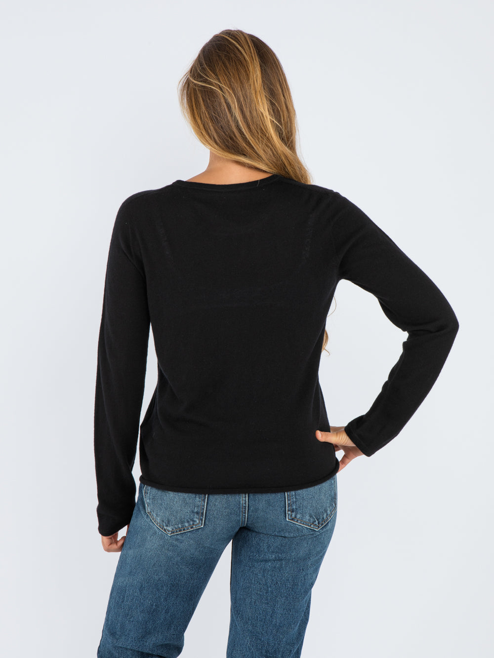 Round neck long sleeves BLACK