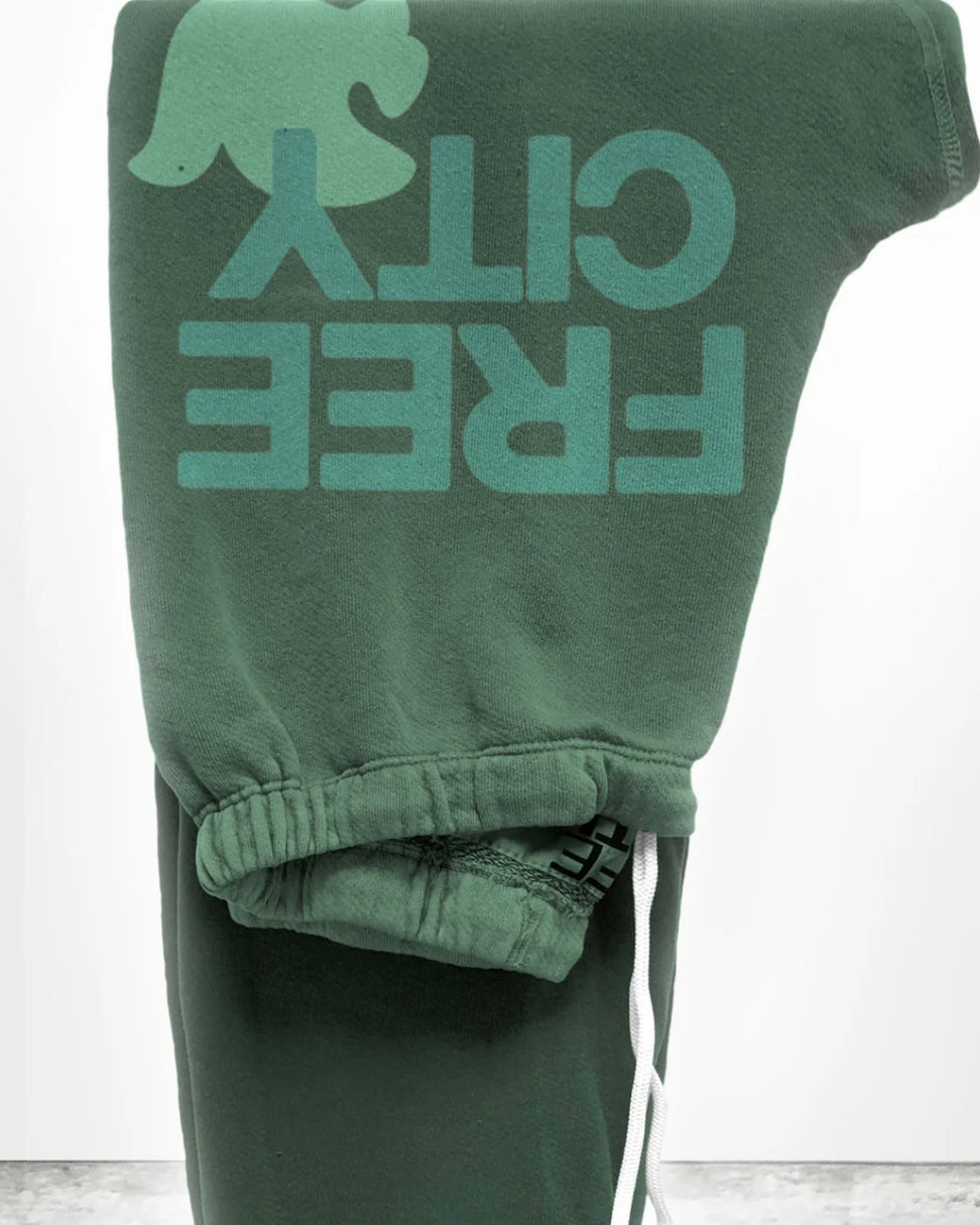 FREECITY LARGE SWEATPANT EATGREEN