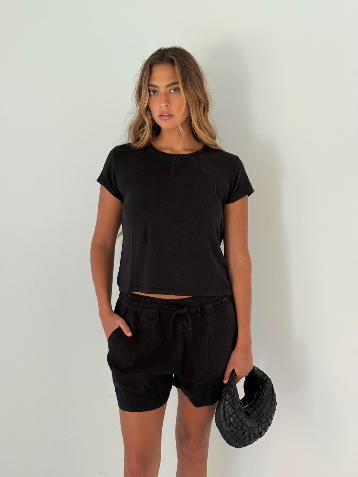 Sutton linen shorts BLACK