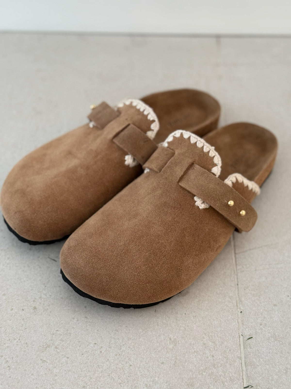 Emilie shoes CAMEL