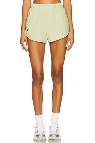 Essentials club short LIME CREAM