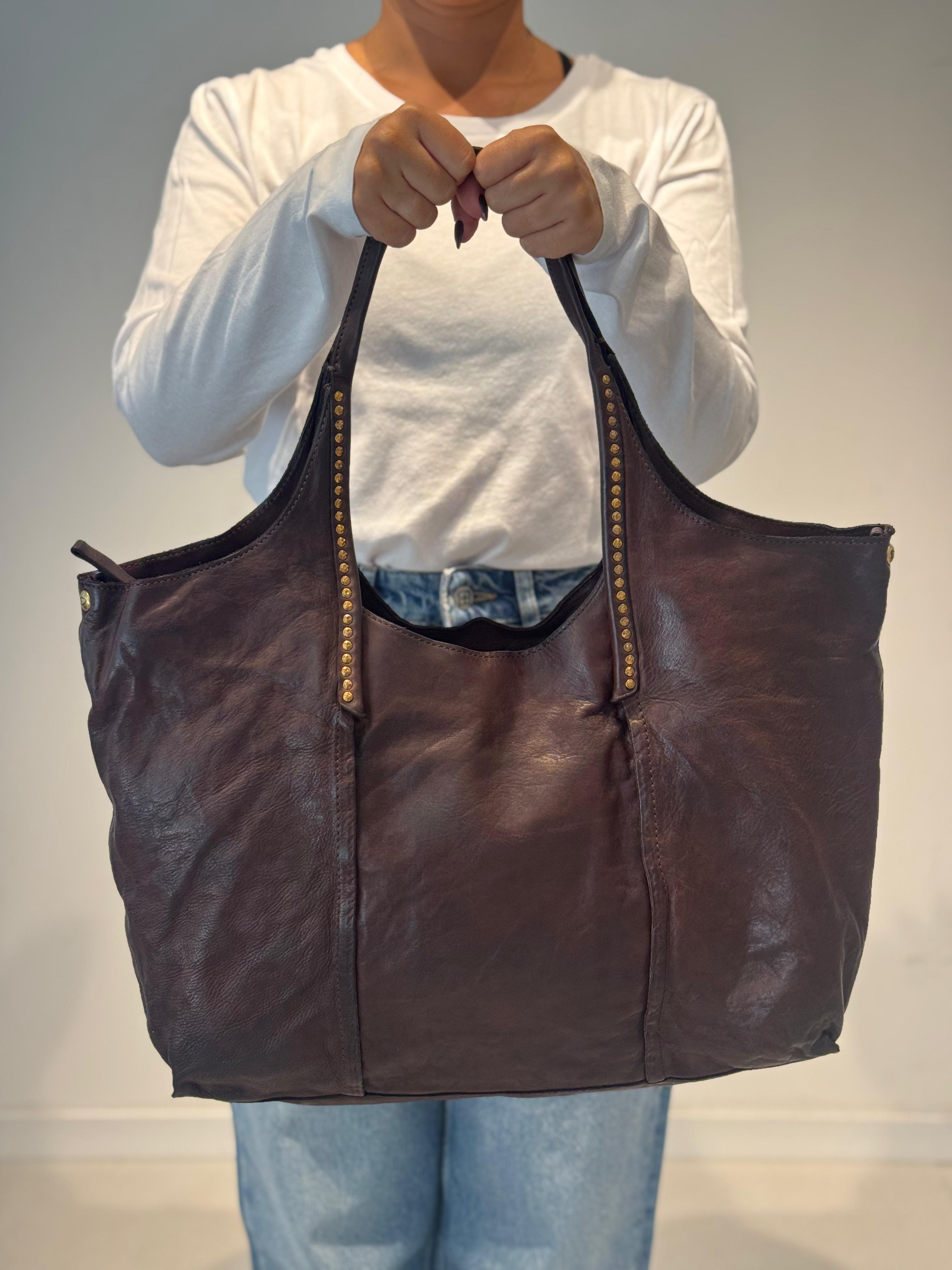 Antonia shopping cow+studs BROWN