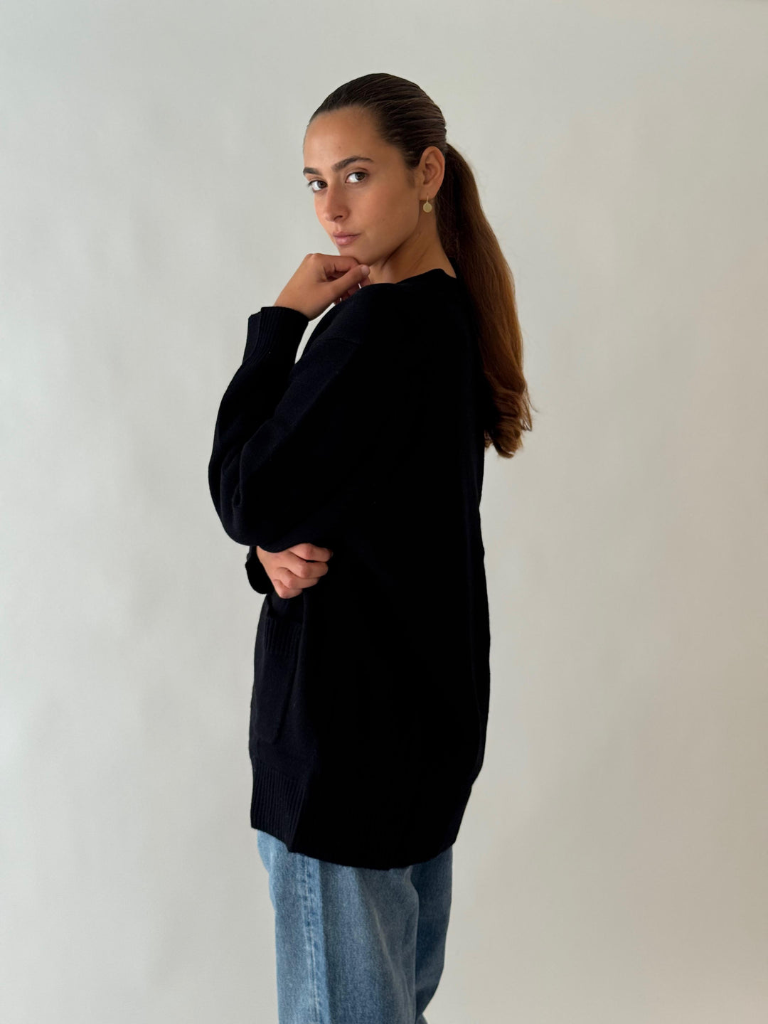 sweater v neck BLACK