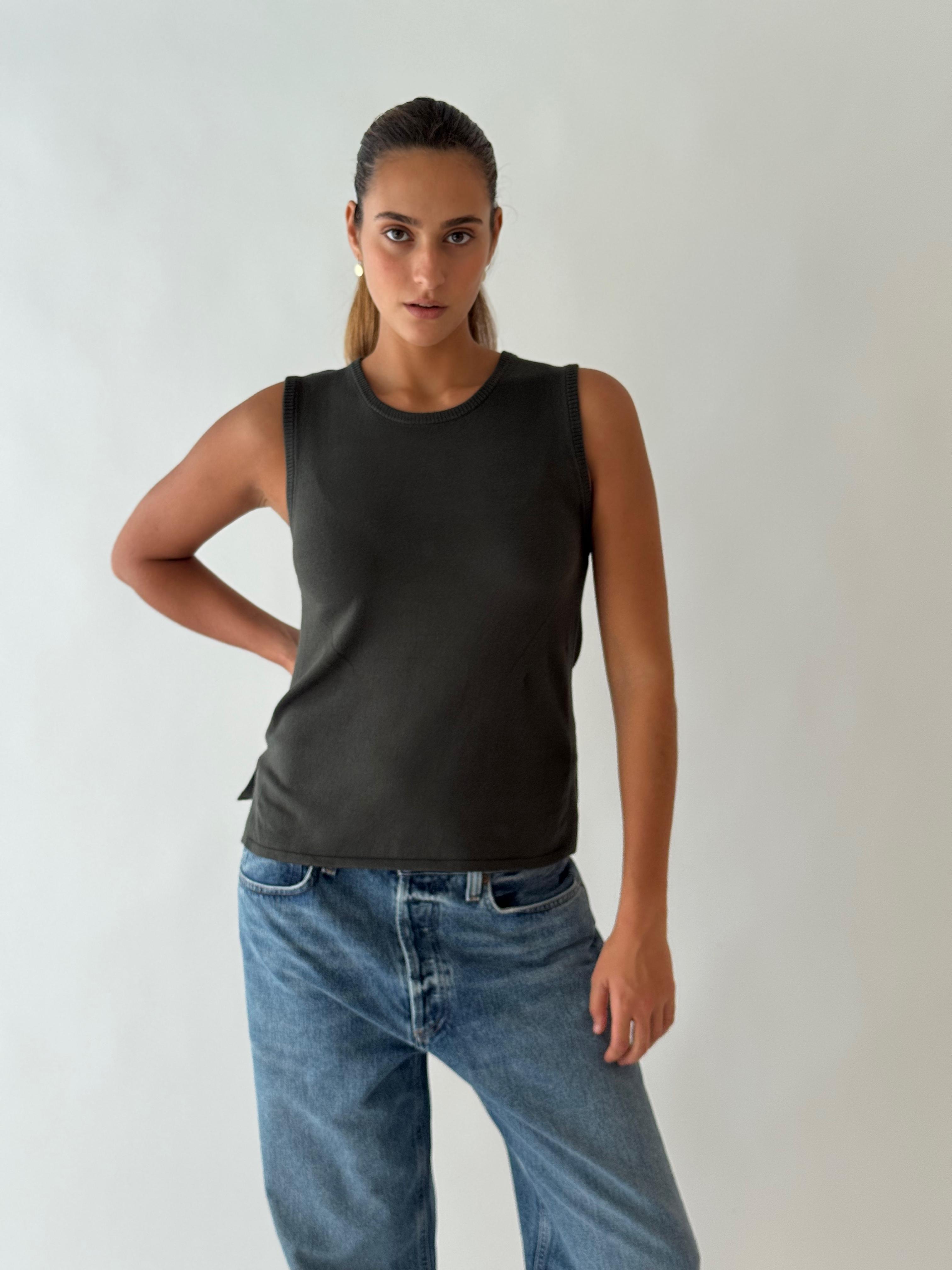 Round neck sleeveless top FOREST