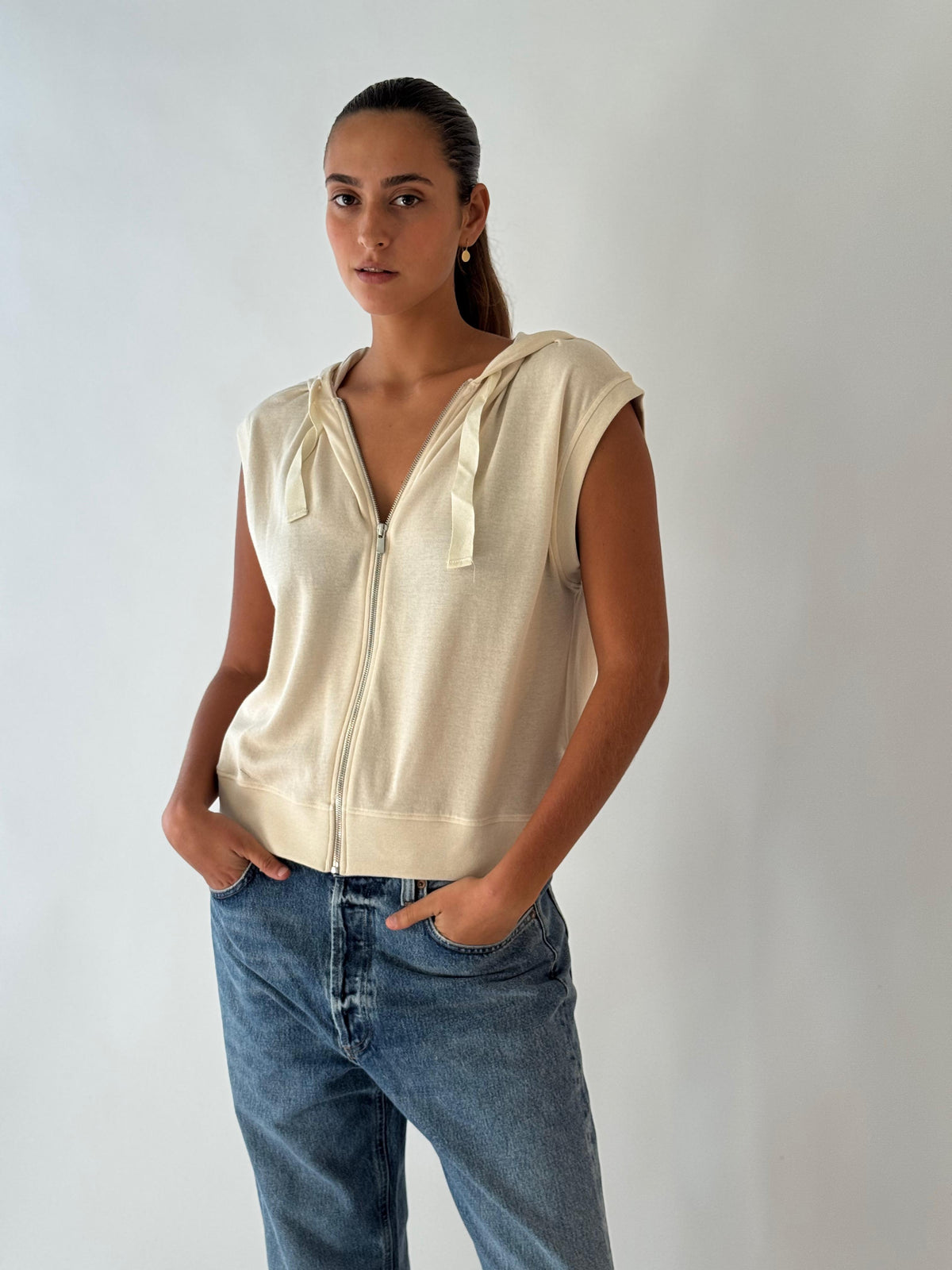 Sleeveless hoody GREGE