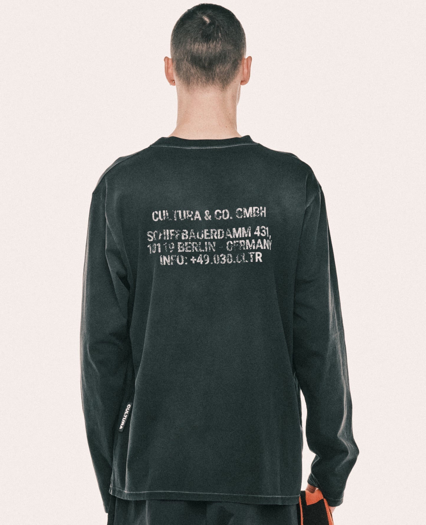 A - Loose Longsleeve כללי