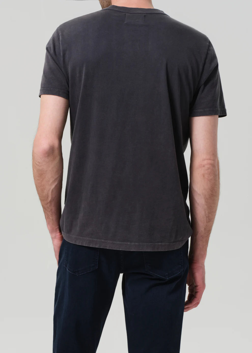 Everyday tee in volcanic VOLCANIC