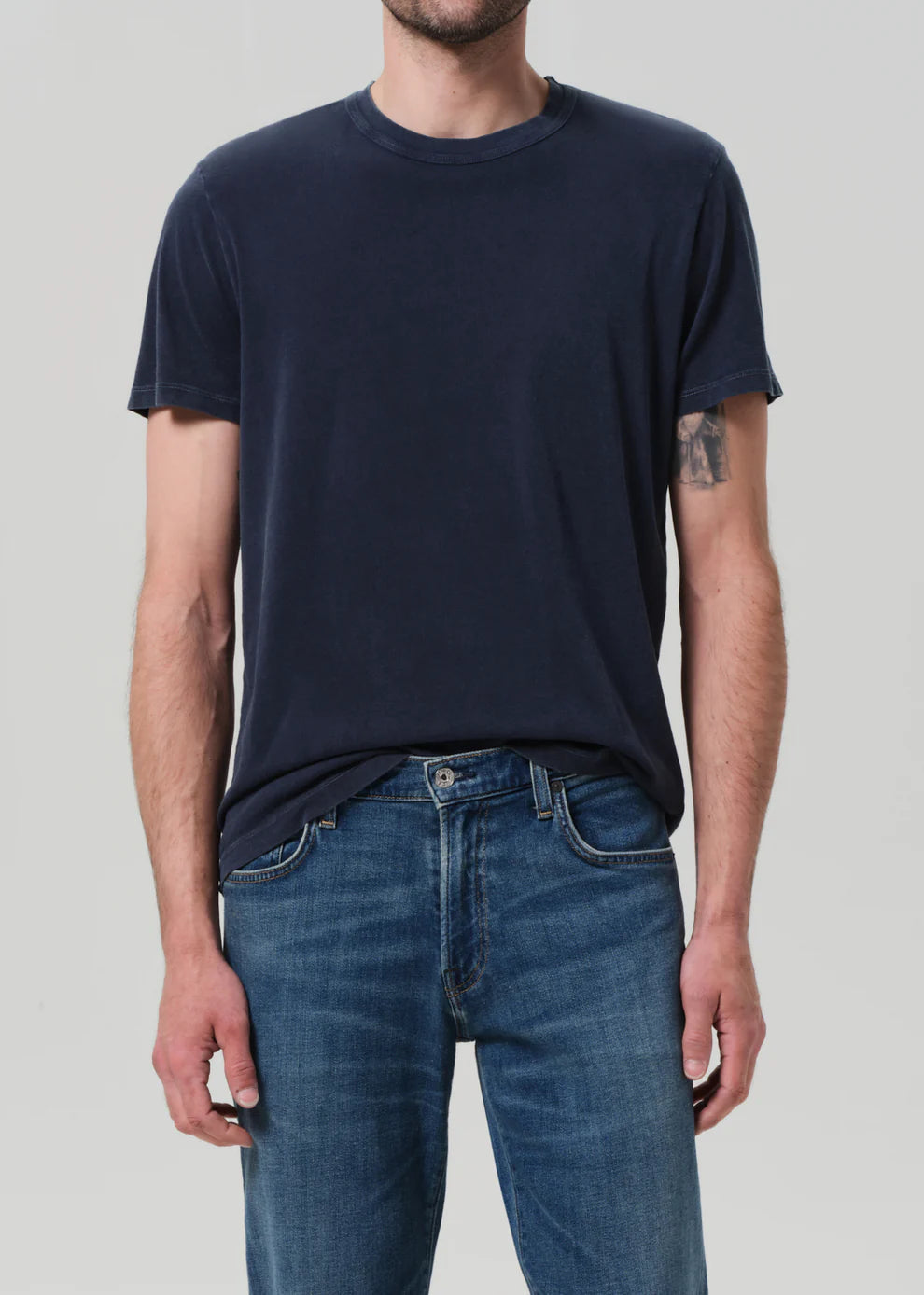 Everyday tee in volcanic WASHED MARINE