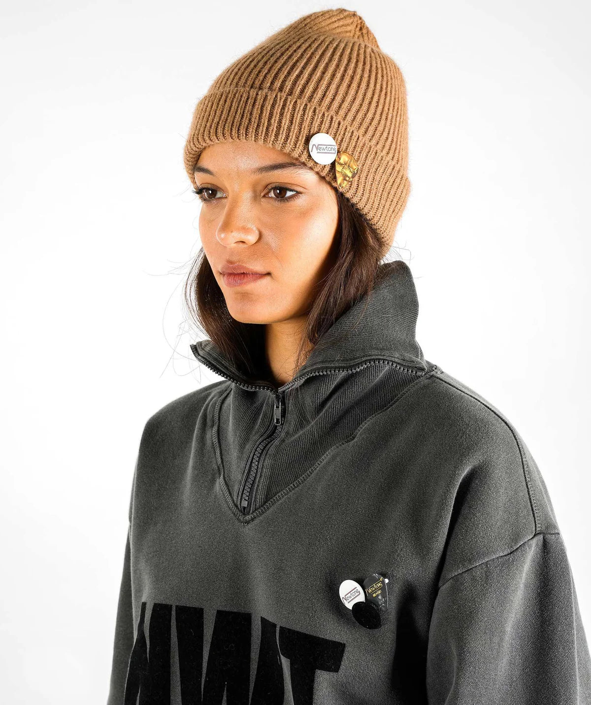 Beanie hayer bleed OAKWOOD